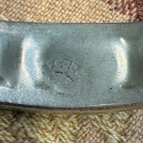 Vintage Mexican Silver Hinged Bracelet White Flower Blue Abalone Inlay